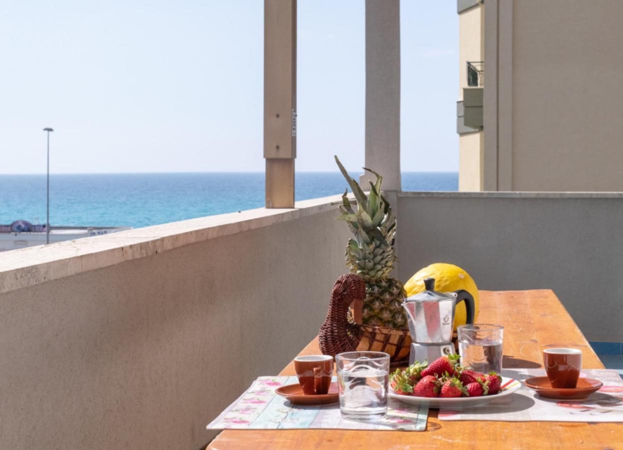 Apartment Torre Deluxe - Vista Mare,balcony,wi-fi - Baia - Lido - By Click Salento